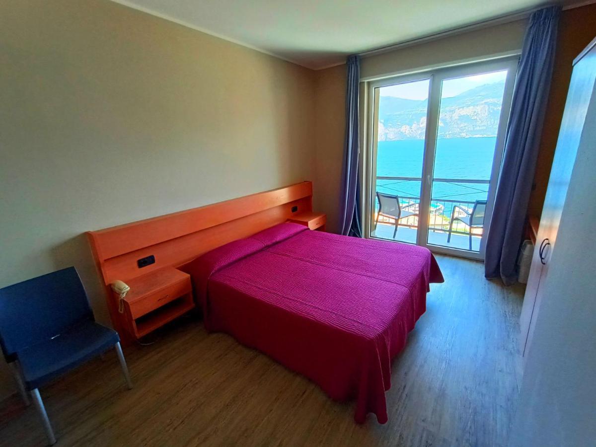 Antonella Hotel 3*